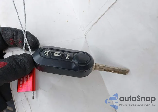 3C6TRVAG7EE109458: 44260404