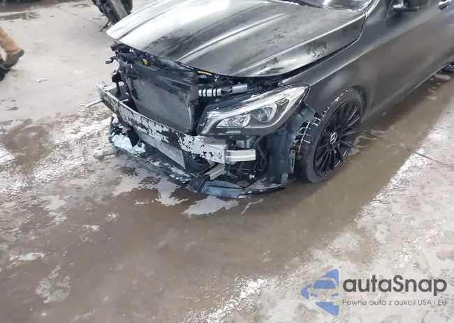 WDDSJ4GB9JN585787: 44260493