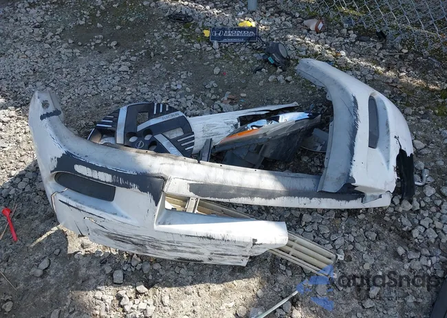 3N8AP6CA8SL368041: 44260560