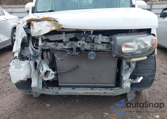 JN8AZ2KR9CT253584: 44260582