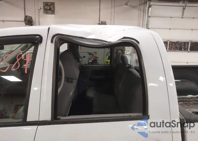 1D7HU182X6S527145: 44260584