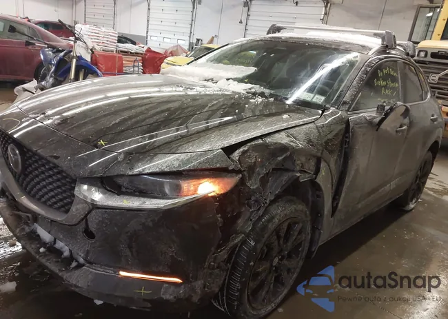 3MVDMBBMXRM601801: 44260601