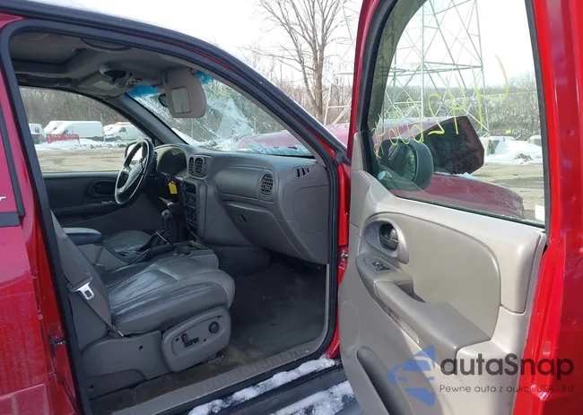 1GNET16S646118124: 44260645