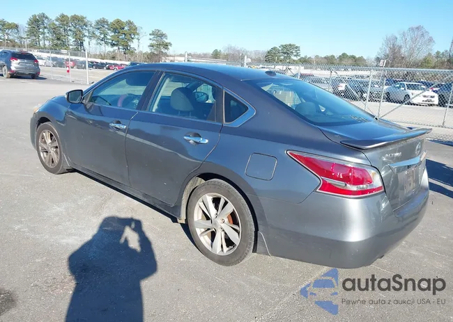 1N4AL3AP2FC226899: 44260706