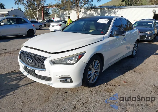 JN1BV7AP1FM355701: 44259823