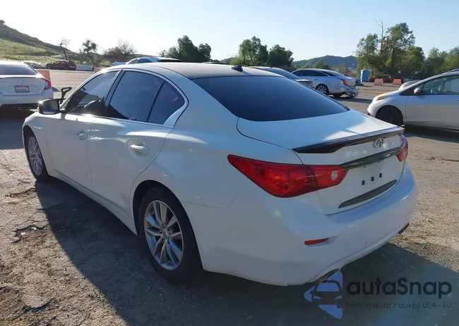 JN1BV7AP1FM355701: 44259823