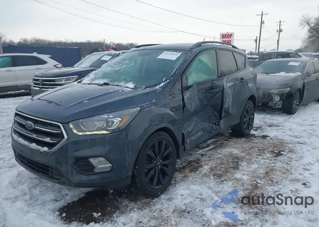 1FMCU9GD3KUC47745: 44259832