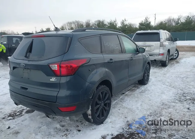 1FMCU9GD3KUC47745: 44259832