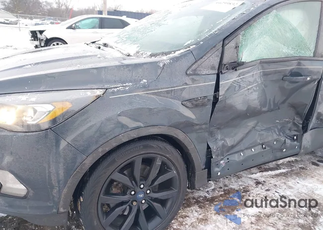 1FMCU9GD3KUC47745: 44259832