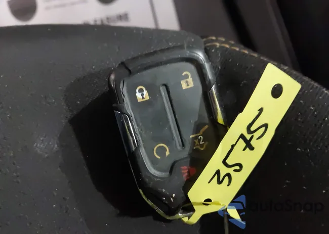 3GKALTEV4ML331033: 44259953