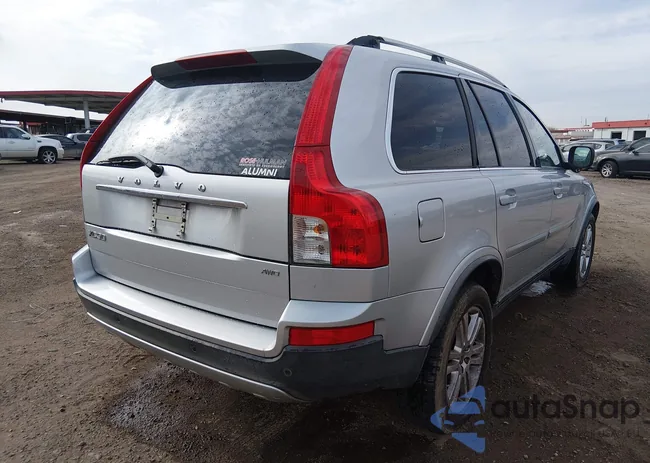 YV4952CZ8B1589887: 44260003