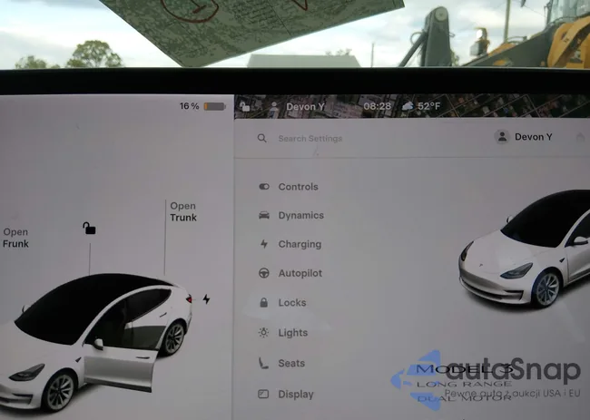 5YJ3E1EB5MF975244: 44260020