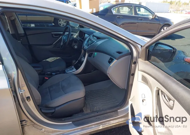 KMHDH4AE0CU227726: 44260104