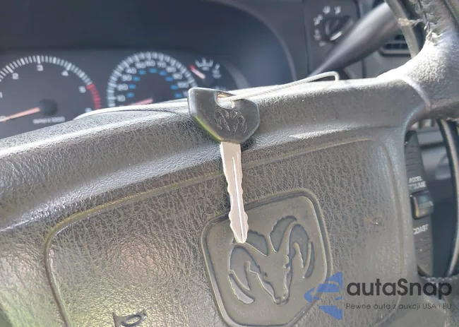 1B7HC16Y31S149814: 44260107