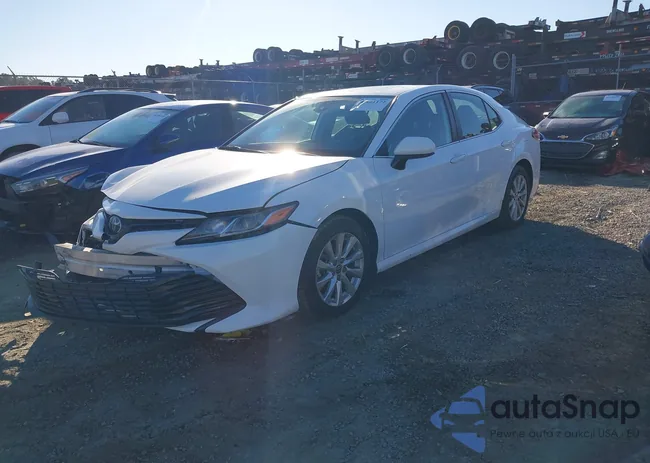 4T1C11AK8LU974236: 44261172