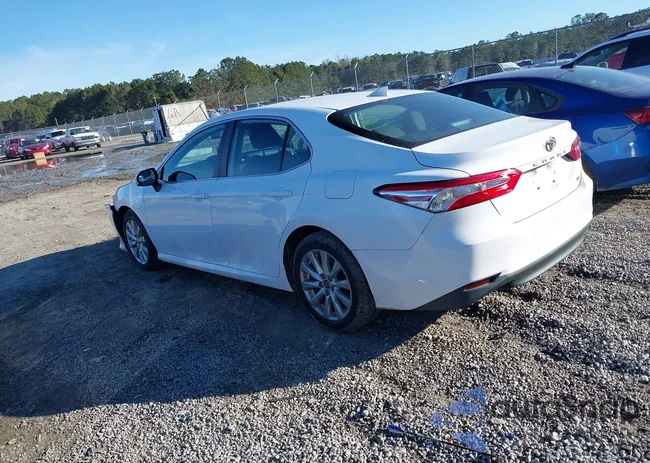 4T1C11AK8LU974236: 44261172