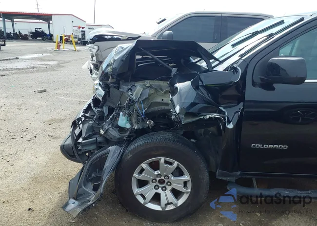 1GCGTCEN3J1108846: 44261195