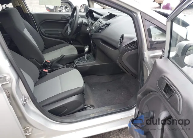 3FADP4TJ8FM222189: 44261225