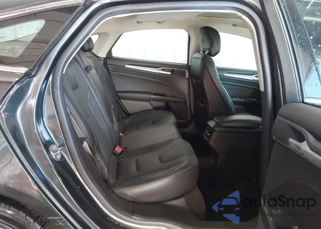 3FA6P0K91FR111852: 44261229