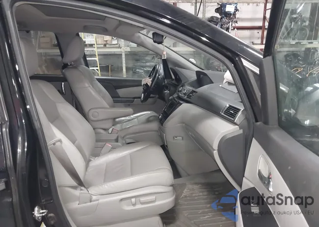 5FNRL5H65EB072180: 44261350