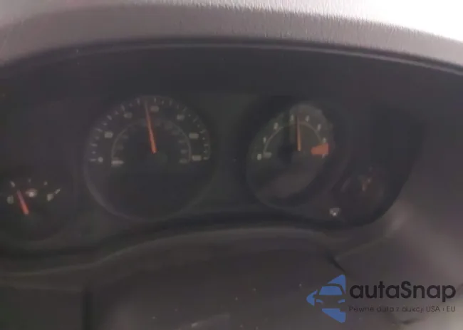 1C4NJCBB0GD732571: 44261352