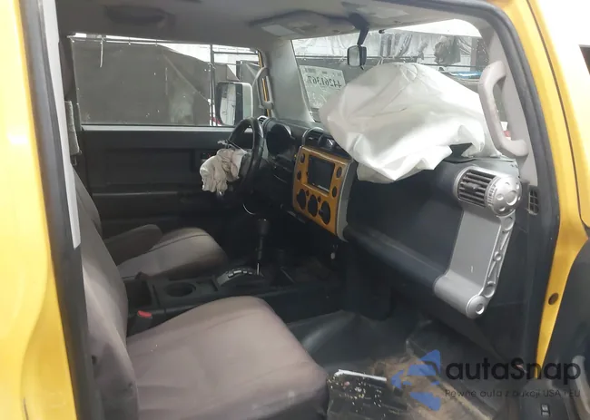 JTEBU11F58K027860: 44261367