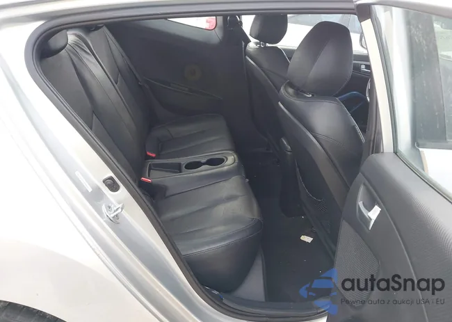 KMHTC6AE4DU096095: 44261409