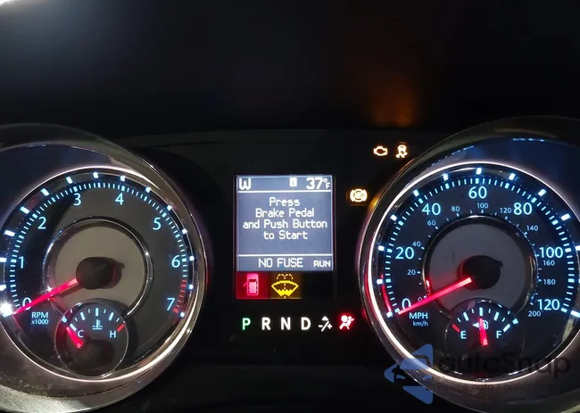 2C4RC1CGXER195440: 44261430