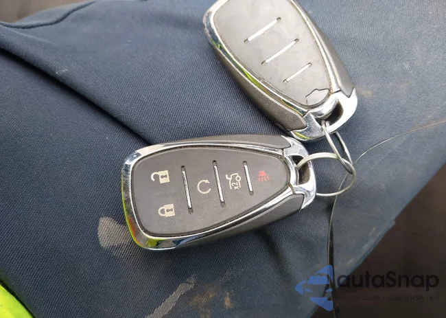 1G1ZE5ST1HF132425: 44261448