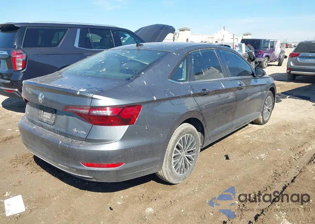 3VWC57BU5MM087174: 44261467