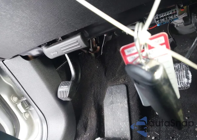 2FMHK6D80KBA21430: 44261480