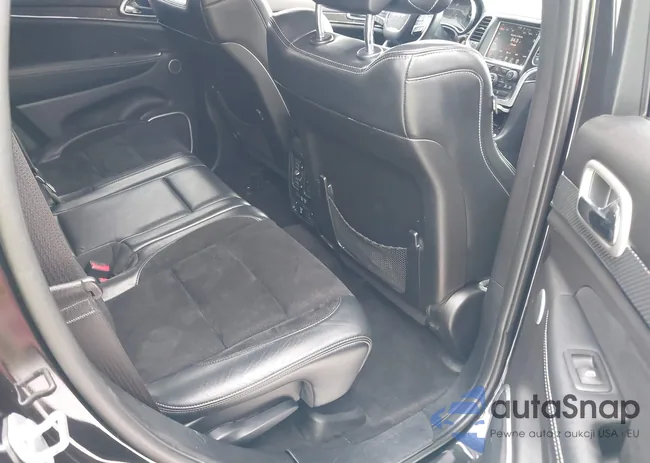 1C4RJFDJ0FC894583: 44261602