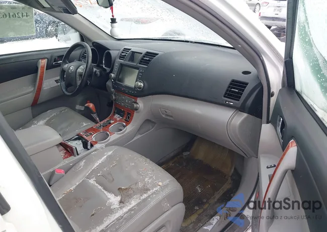 JTEDK3EH6A2156346: 44261637