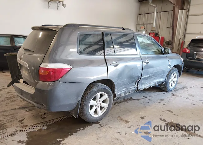 JTEES41A682088952: 44261700