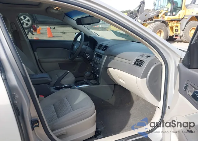 3FAHP0HG2AR220070: 44261704