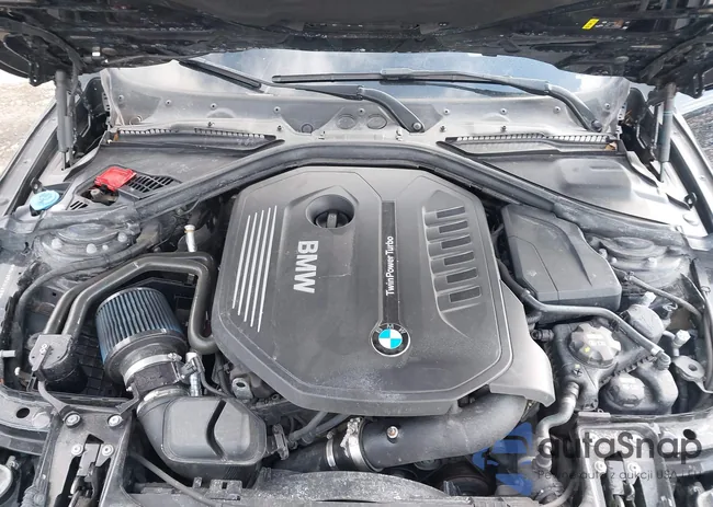 WBA4W9C50JAF93818: 44261711