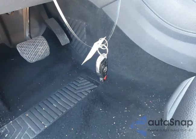 WDDSJ4EB9GN378764: 44260776