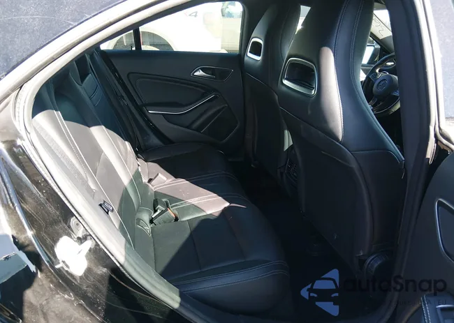 WDDSJ4EB9GN378764: 44260776