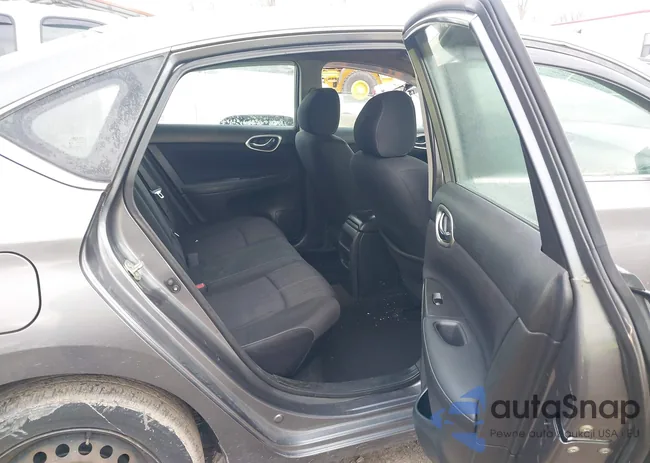 3N1AB7AP3HL705735: 44260808