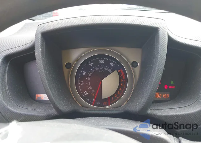 JTKKU10419J040514: 44260820