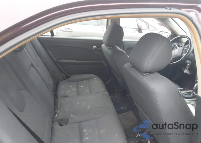 3FAHP0HA2BR207610: 44260835