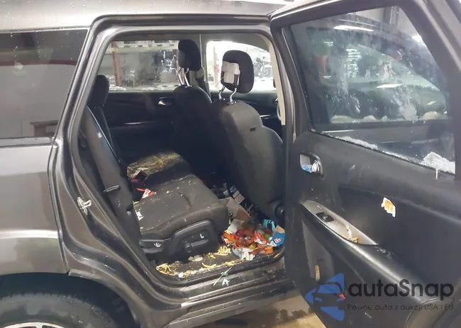 3C4PDCAB9JT347786: 44260941