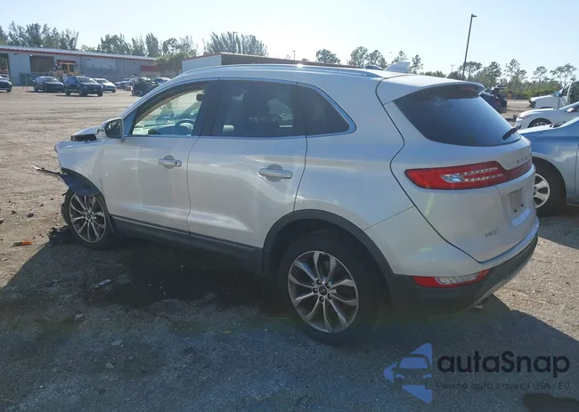 5LMCJ1A9XFUJ47997: 44260998