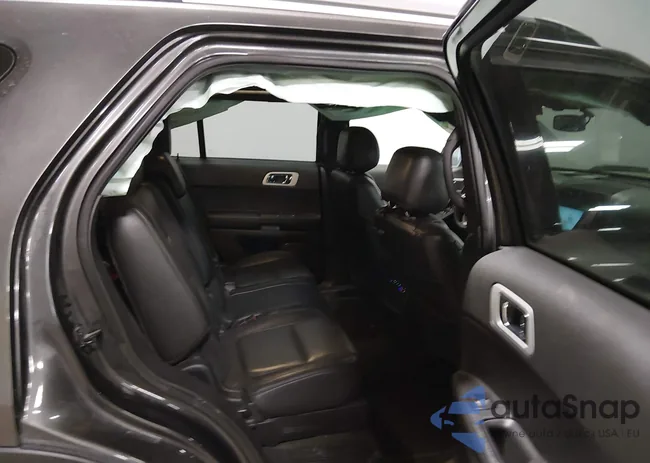 1FM5K8D87FGA39632: 44261038