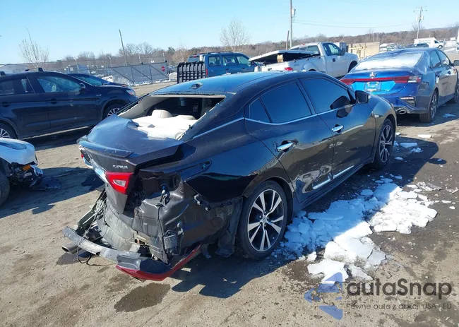 1N4AA6AP1HC432239: 44261074