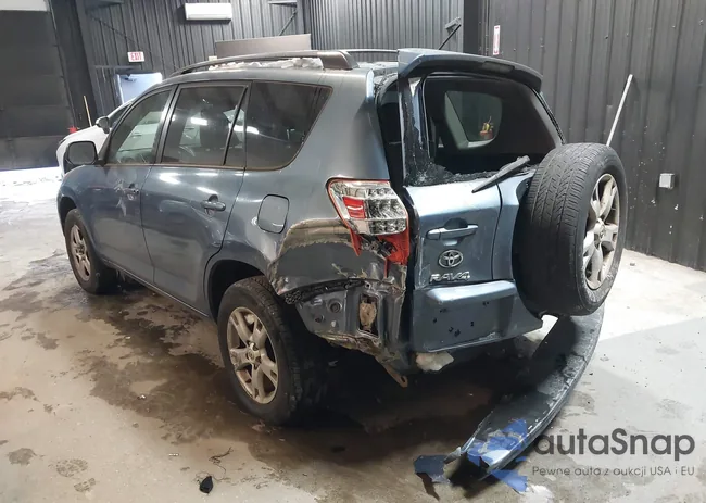 2T3BF4DV1CW245541: 44261087