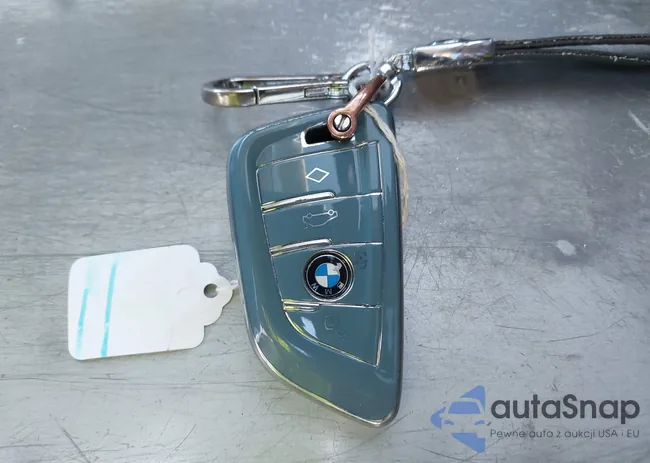 5UXKR6C56F0J76731: 44261088