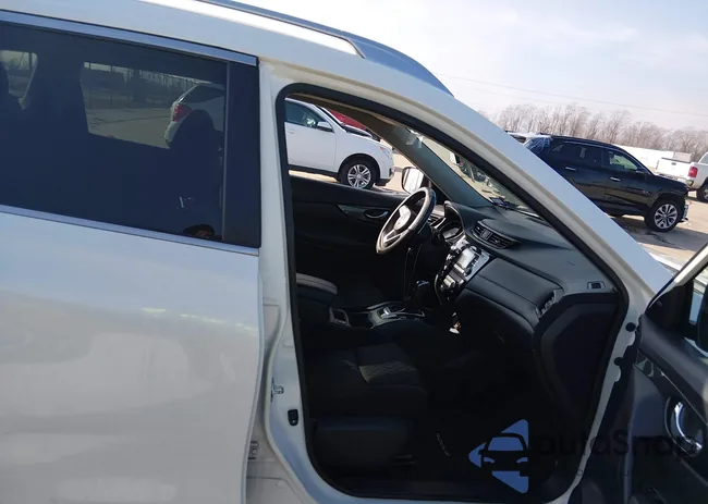 KNMAT2MTXHP529146: 44261111