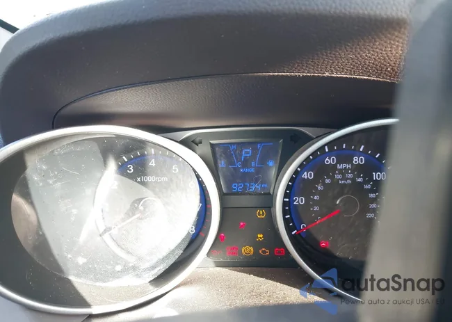 KM8JT3AFXFU100071: 44262153