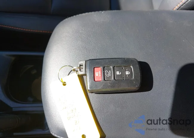 JTMNFREV8JJ744468: 44262295